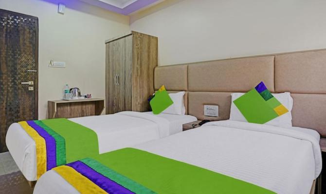 מומביי Hotel Skylink Hospitality Next To Amber Imperial מראה חיצוני תמונה